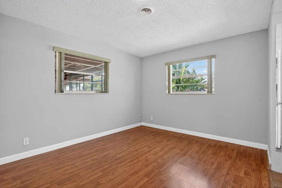 41-web-or-mls-6382-8253