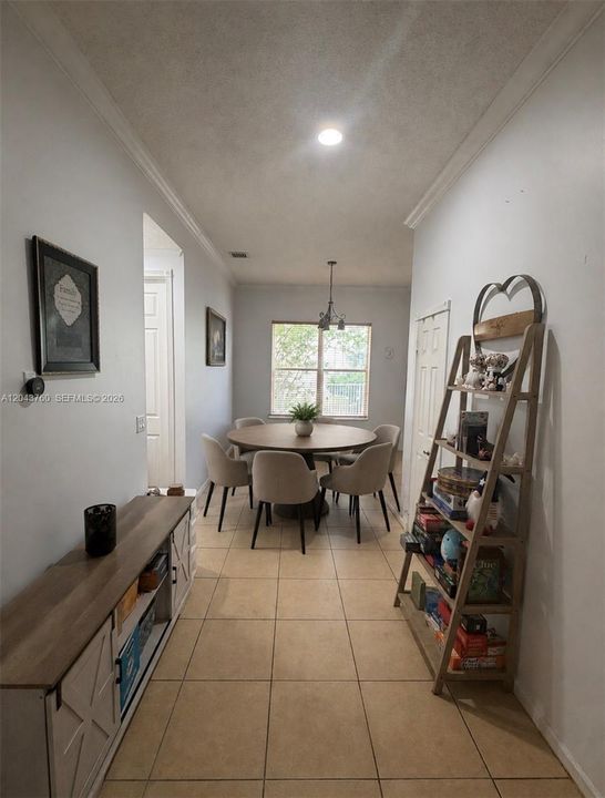 For Sale: $830,000 (6 beds, 3 baths, 3064 Square Feet)