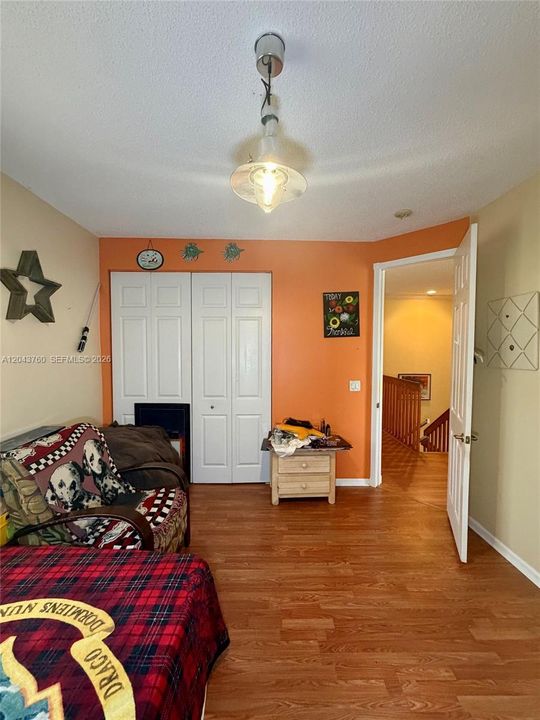For Sale: $830,000 (6 beds, 3 baths, 3064 Square Feet)