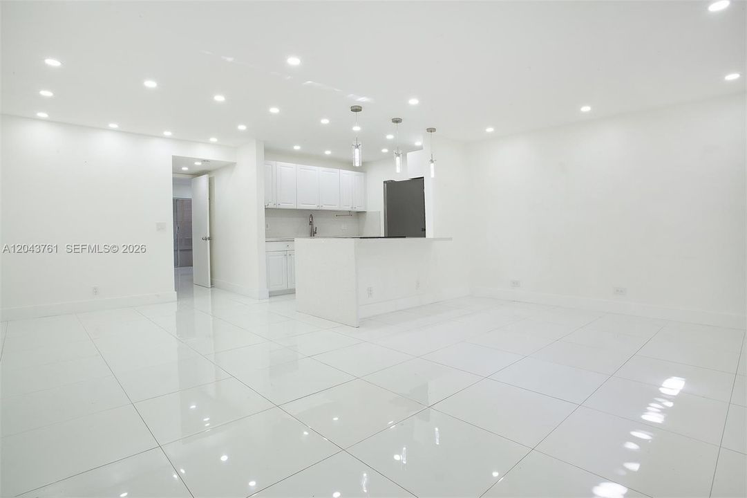 En Renta: $1,800 (1 camas, 1 baños, 811 Pies cuadrados)