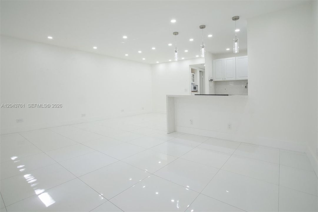En Renta: $1,800 (1 camas, 1 baños, 811 Pies cuadrados)