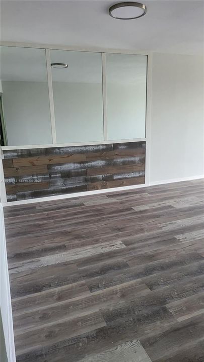 На продажу: $194,900 (2 спален, 2 ванн, 1100 Квадратных фут)