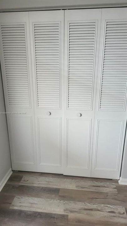 На продажу: $194,900 (2 спален, 2 ванн, 1100 Квадратных фут)