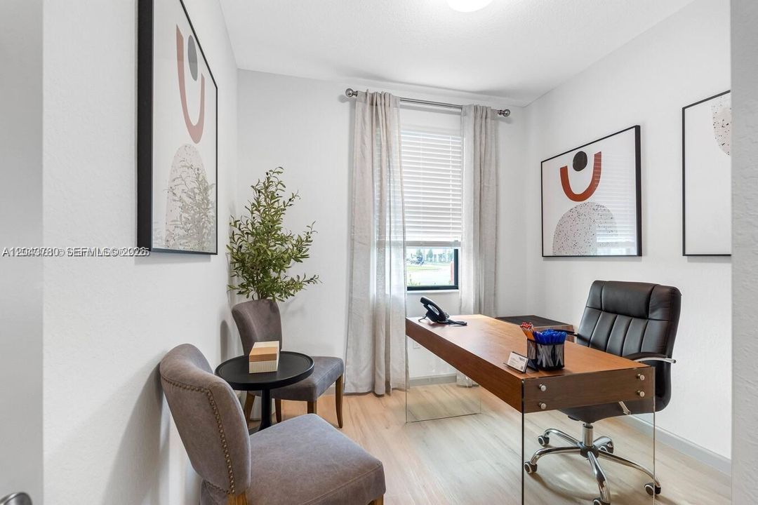 For Rent: $2,810 (3 beds, 2 baths, 1634 Square Feet)