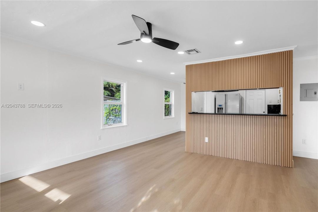 En Renta: $2,950 (2 camas, 1 baños, 858 Pies cuadrados)
