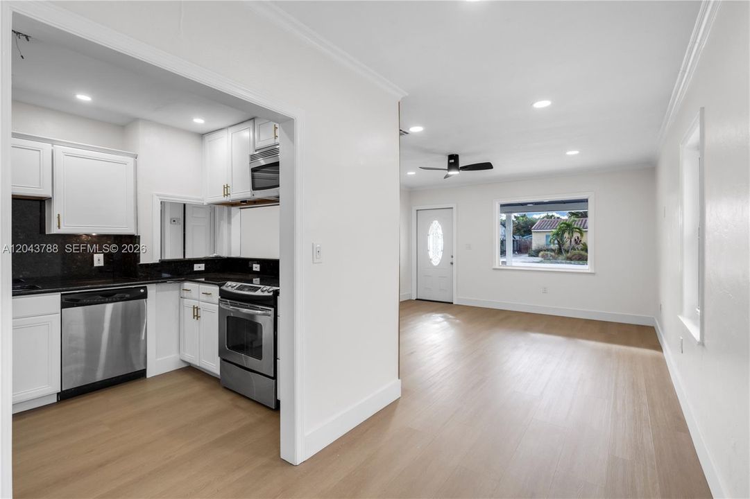 En Renta: $2,950 (2 camas, 1 baños, 858 Pies cuadrados)