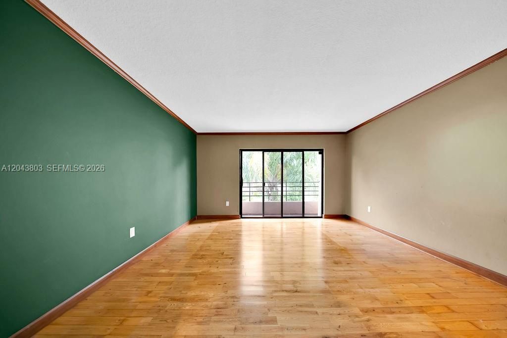 For Sale: $499,900 (4 beds, 3 baths, 2600 Square Feet)