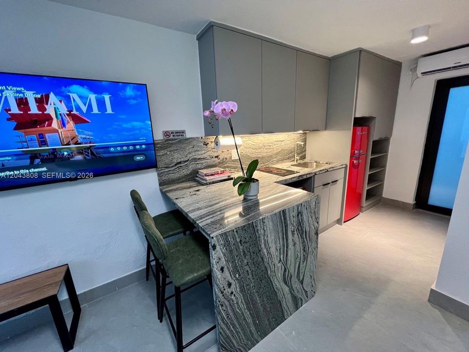 For Sale: $1,499,999 (0 beds, 0 baths, 1840 Square Feet)