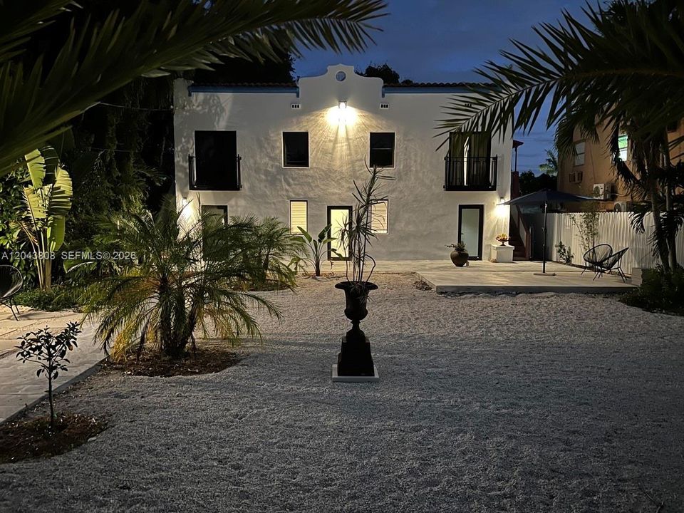 For Sale: $1,499,999 (0 beds, 0 baths, 1840 Square Feet)