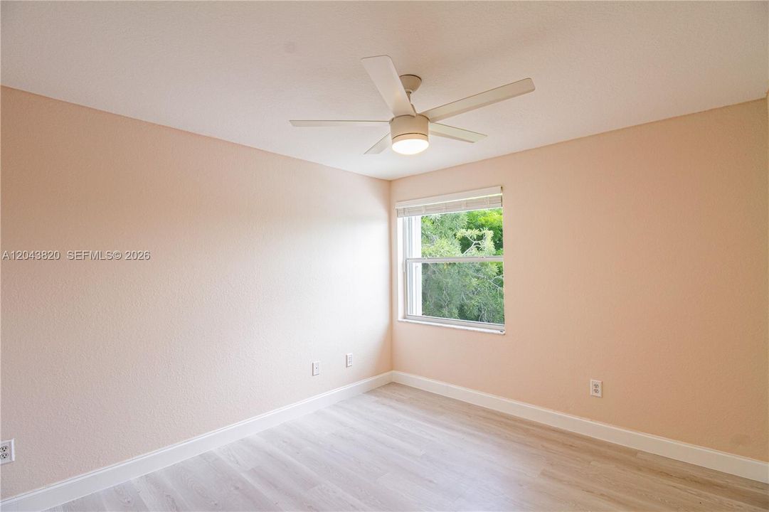 For Rent: $5,500 (5 beds, 3 baths, 2845 Square Feet)