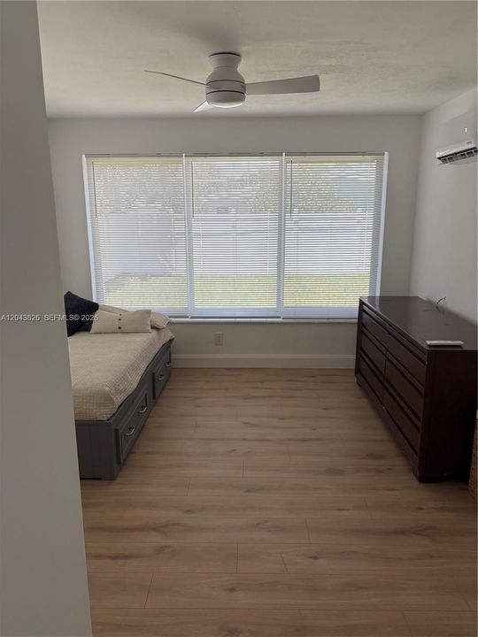 For Rent: $4,100 (3 beds, 2 baths, 1092 Square Feet)
