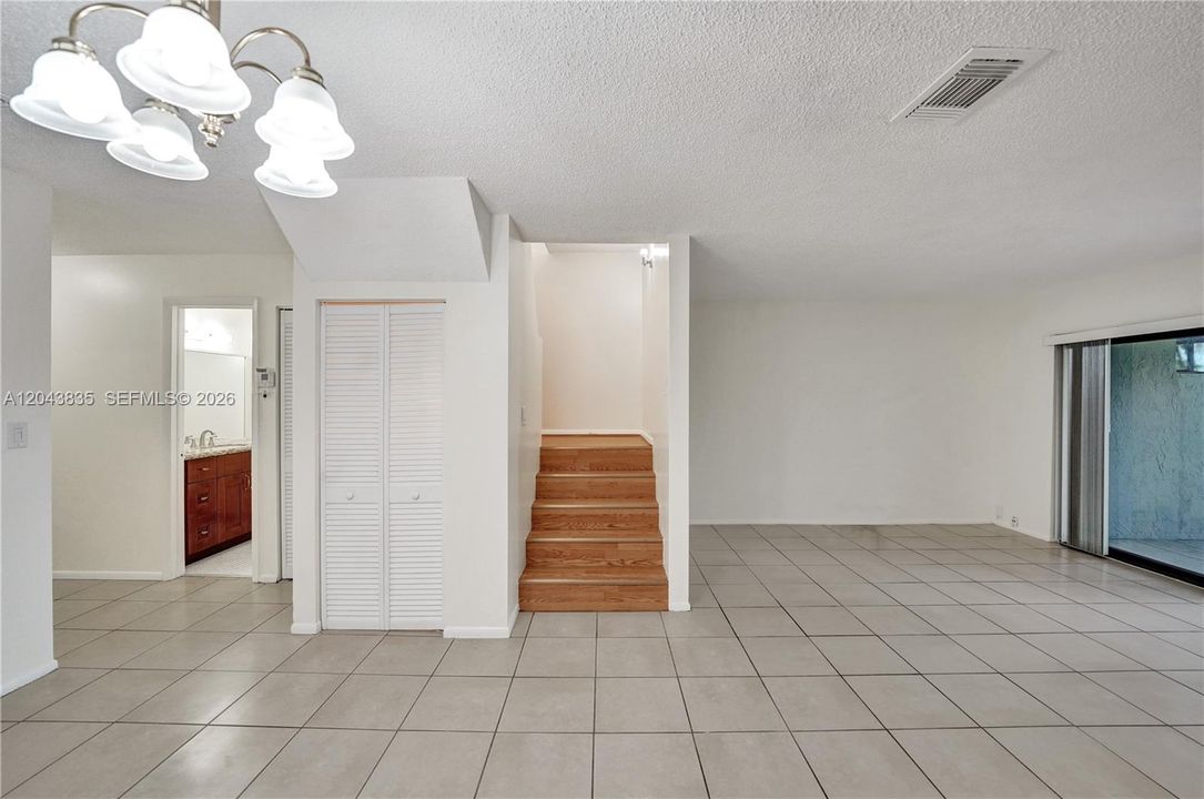 En Venta: $378,888 (3 camas, 2 baños, 1472 Pies cuadrados)