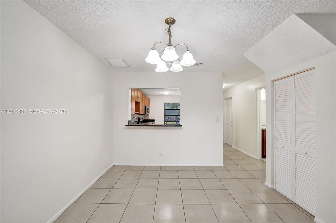 En Venta: $378,888 (3 camas, 2 baños, 1472 Pies cuadrados)