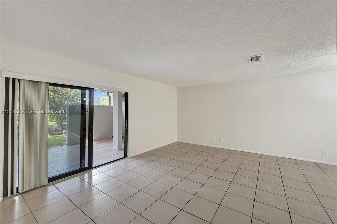 En Venta: $378,888 (3 camas, 2 baños, 1472 Pies cuadrados)