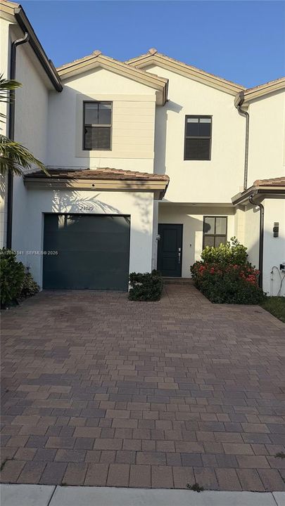 For Sale: $429,990 (3 beds, 2 baths, 1442 Square Feet)