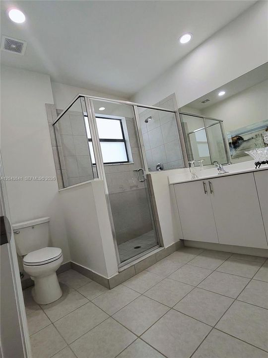 For Sale: $429,990 (3 beds, 2 baths, 1442 Square Feet)