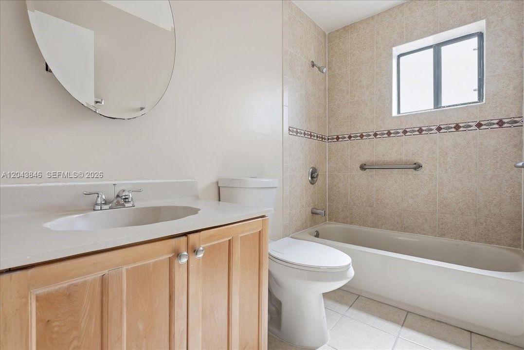 For Sale: $759,000 (3 beds, 2 baths, 2716 Square Feet)
