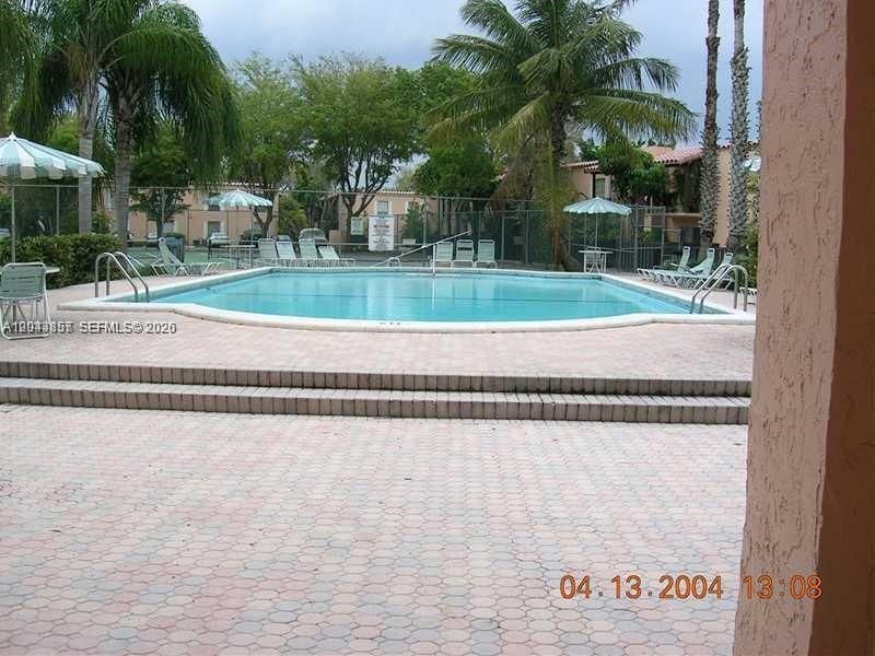 For Rent: $2,575 (3 beds, 2 baths, 1130 Square Feet)