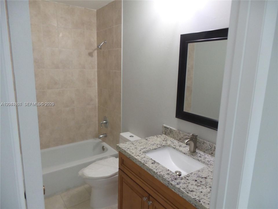 For Rent: $2,575 (3 beds, 2 baths, 1130 Square Feet)