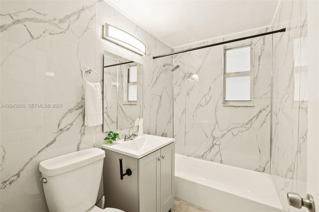 For Rent: $1,990 (1 beds, 1 baths, 10880 Square Feet)