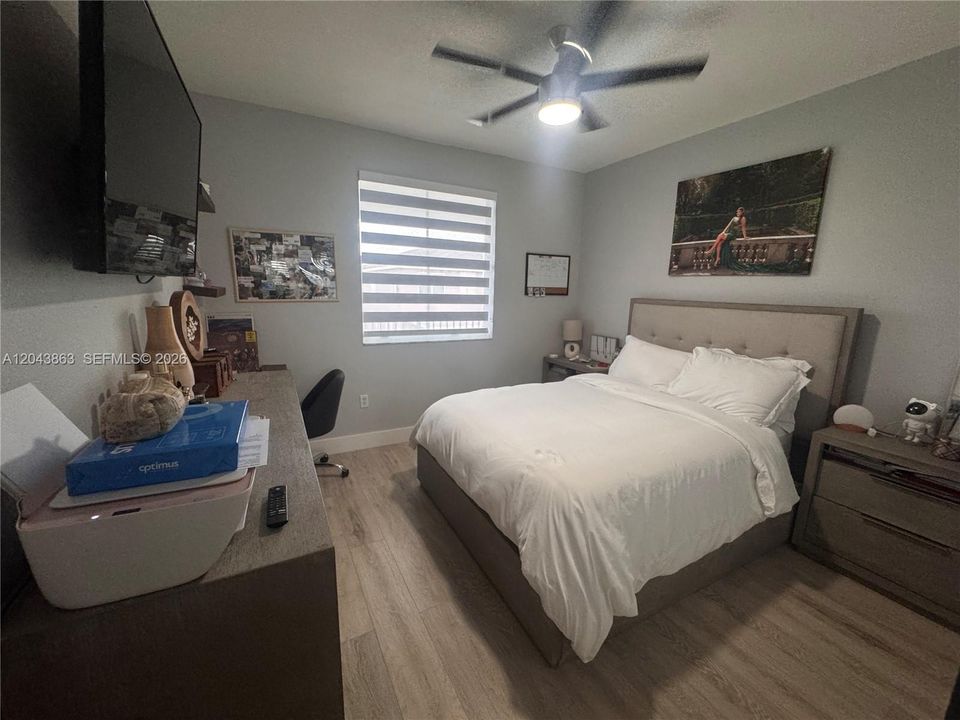 En Renta: $6,000 (4 camas, 2 baños, 2372 Pies cuadrados)