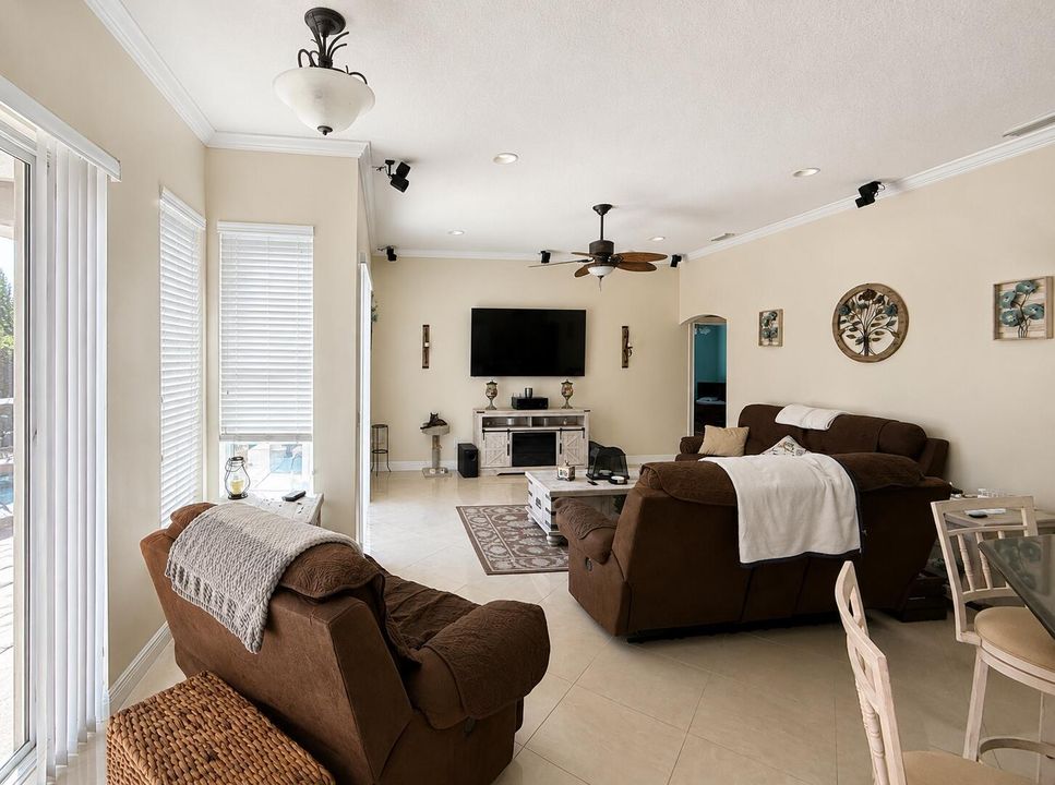 Salzedo Living Room