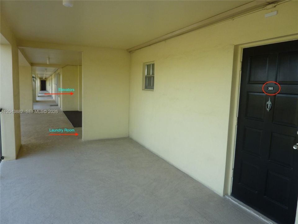 For Sale: $159,987 (1 beds, 1 baths, 860 Square Feet)