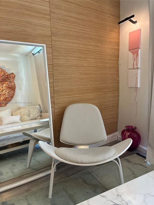 For Rent: $3,300 (2 beds, 2 baths, 920 Square Feet)