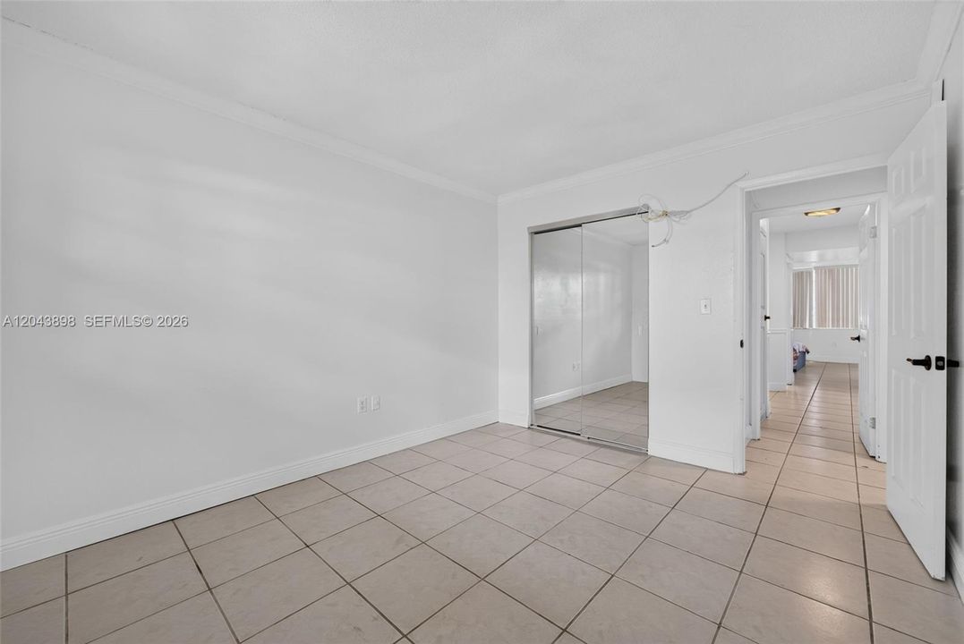 For Rent: $2,595 (2 beds, 2 baths, 1315 Square Feet)