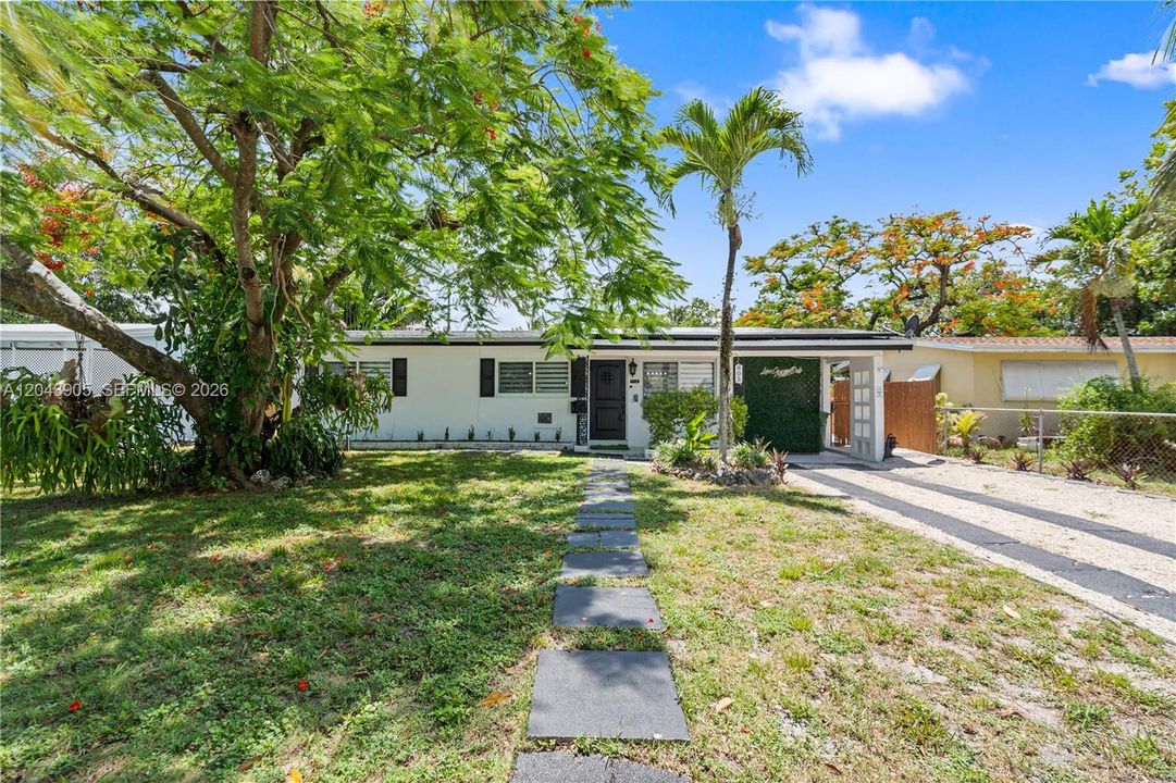 Activo con contrato: $455,000 (3 camas, 2 baños, 0 Pies cuadrados)