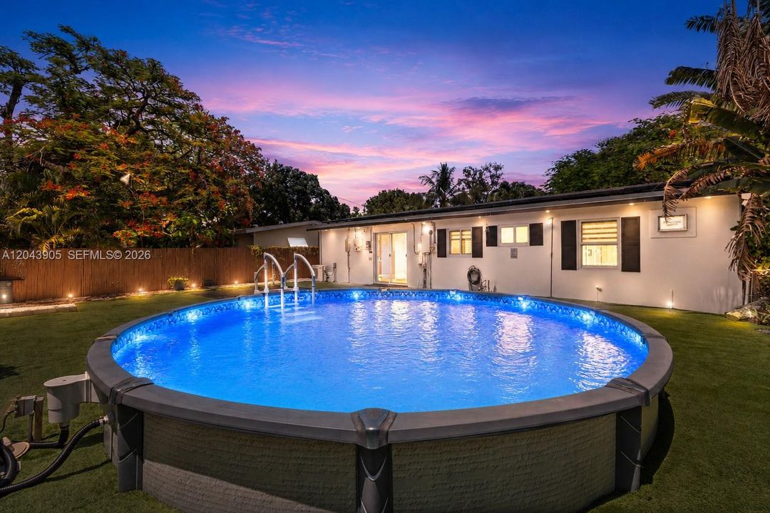 Activo con contrato: $455,000 (3 camas, 2 baños, 0 Pies cuadrados)