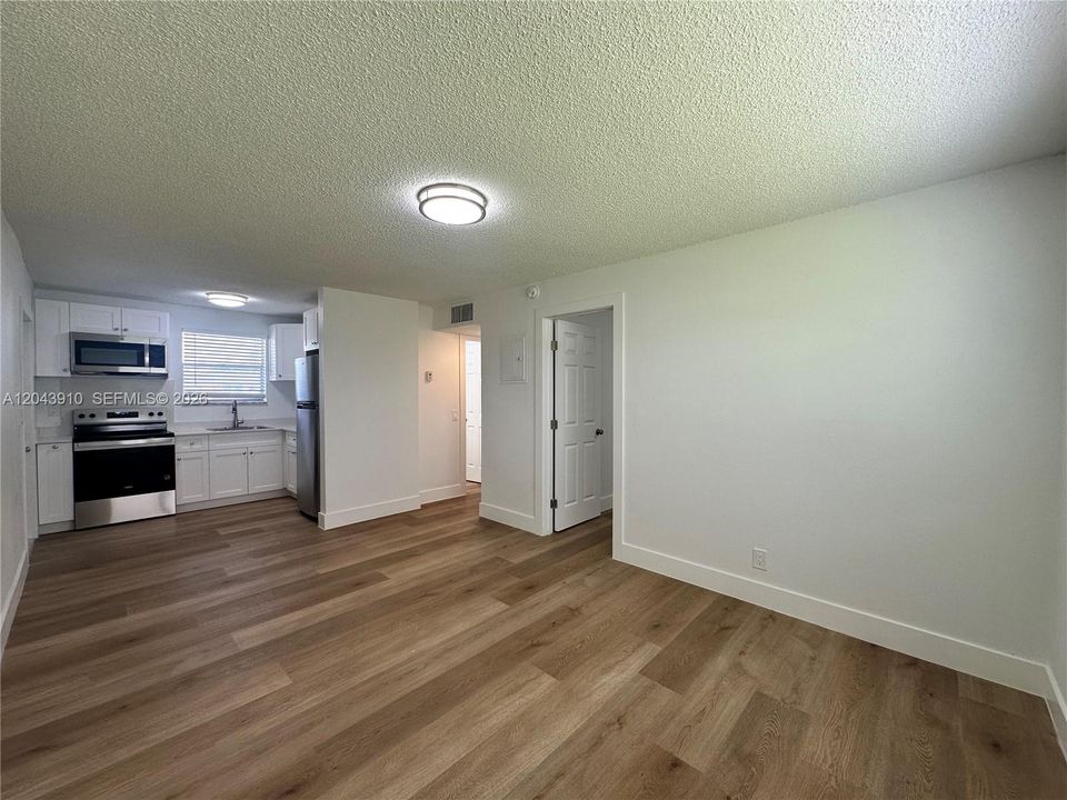 For Rent: $1,895 (2 beds, 1 baths, 0 Square Feet)