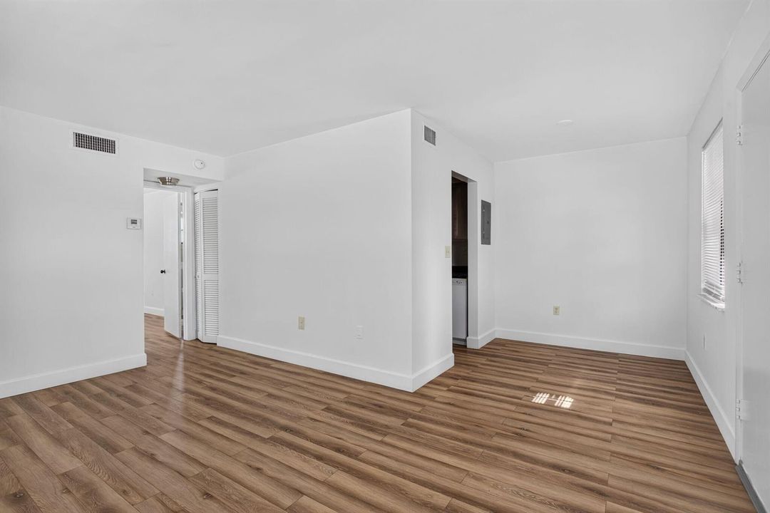 9-web-or-mls-2141-1002