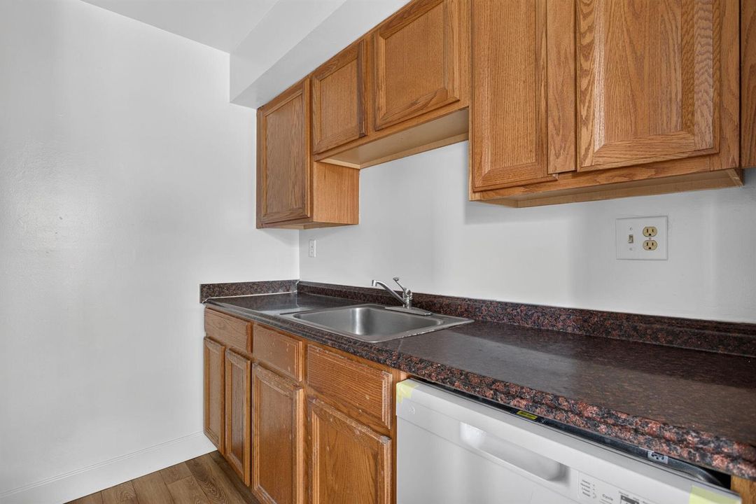 14-web-or-mls-2141-1029