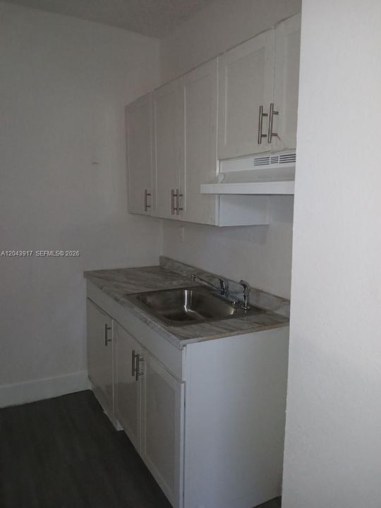 En Renta: $1,600 (1 camas, 1 baños, 9877 Pies cuadrados)