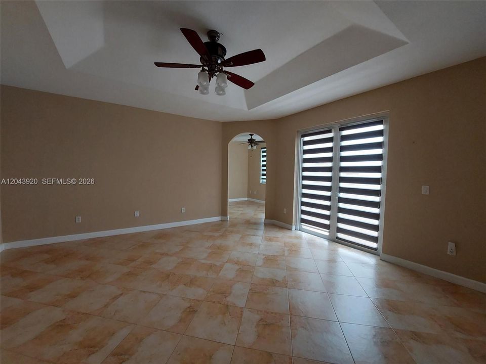 For Rent: $5,200 (5 beds, 3 baths, 3123 Square Feet)