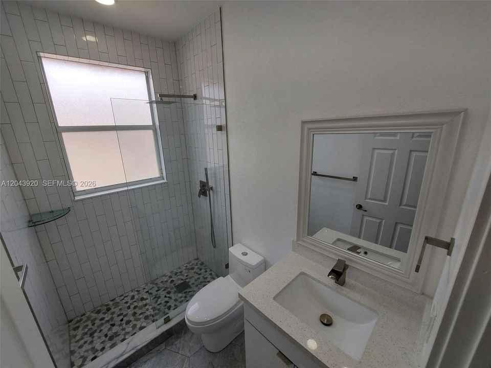 For Rent: $5,200 (5 beds, 3 baths, 3123 Square Feet)