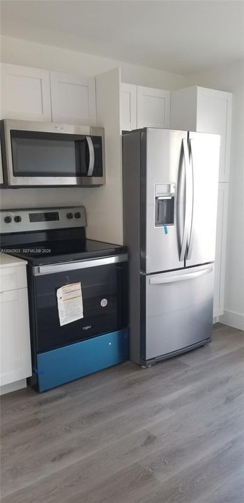 В аренду: $1,800 (1 спален, 1 ванн, 800 Квадратных фут)
