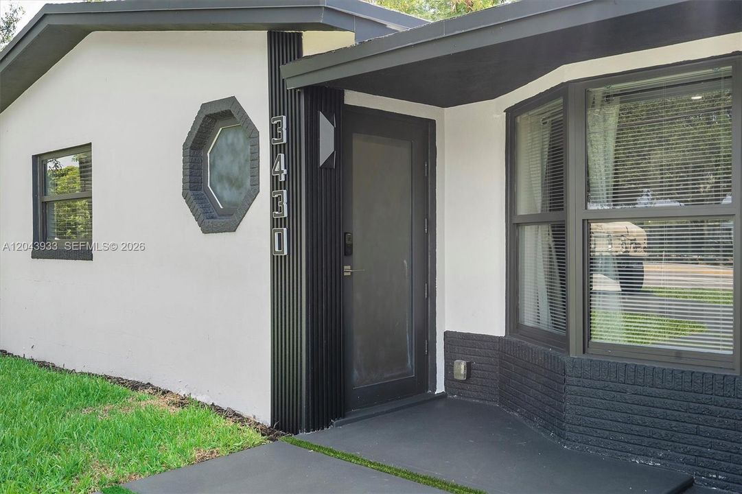 В аренду: $4,900 (3 спален, 3 ванн, 1509 Квадратных фут)