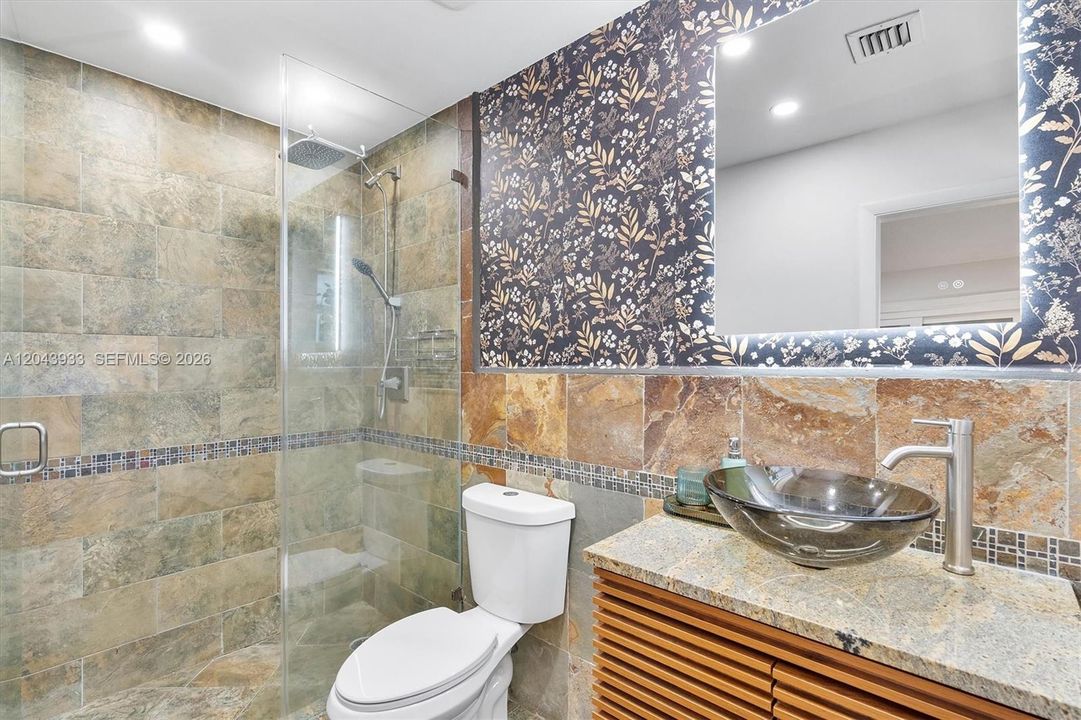 В аренду: $4,900 (3 спален, 3 ванн, 1509 Квадратных фут)