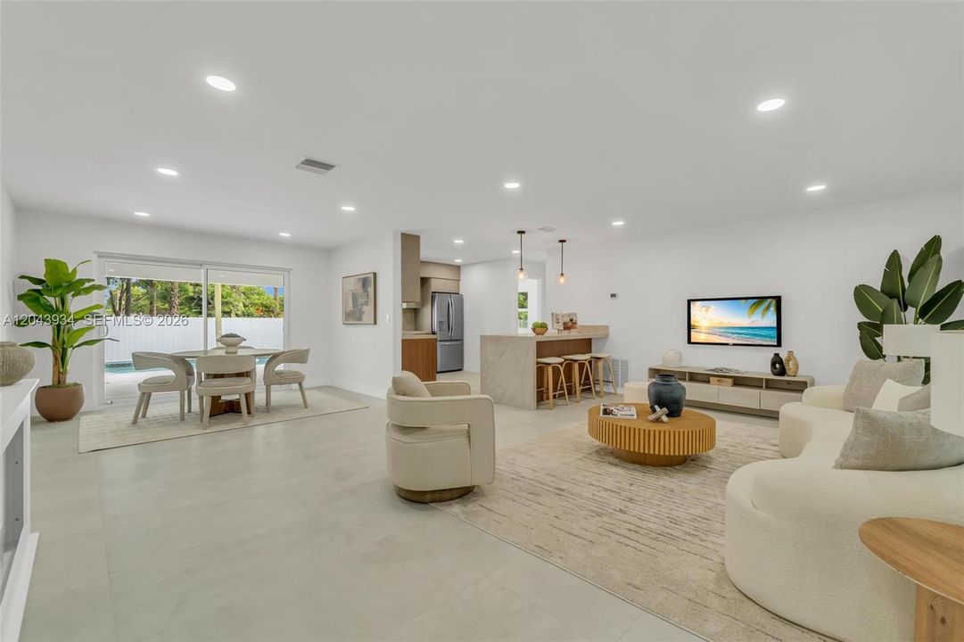 На продажу: $829,000 (4 спален, 2 ванн, 1745 Квадратных фут)