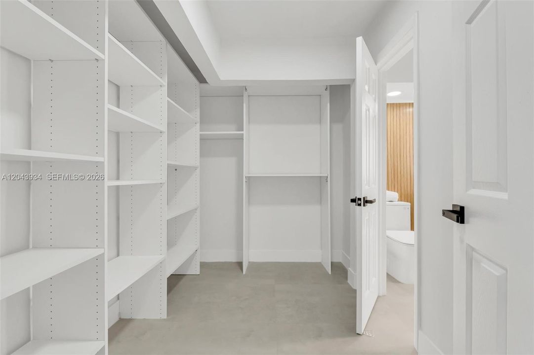 На продажу: $829,000 (4 спален, 2 ванн, 1745 Квадратных фут)