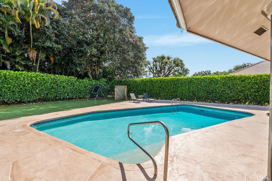 54-web-or-mls-A7407601