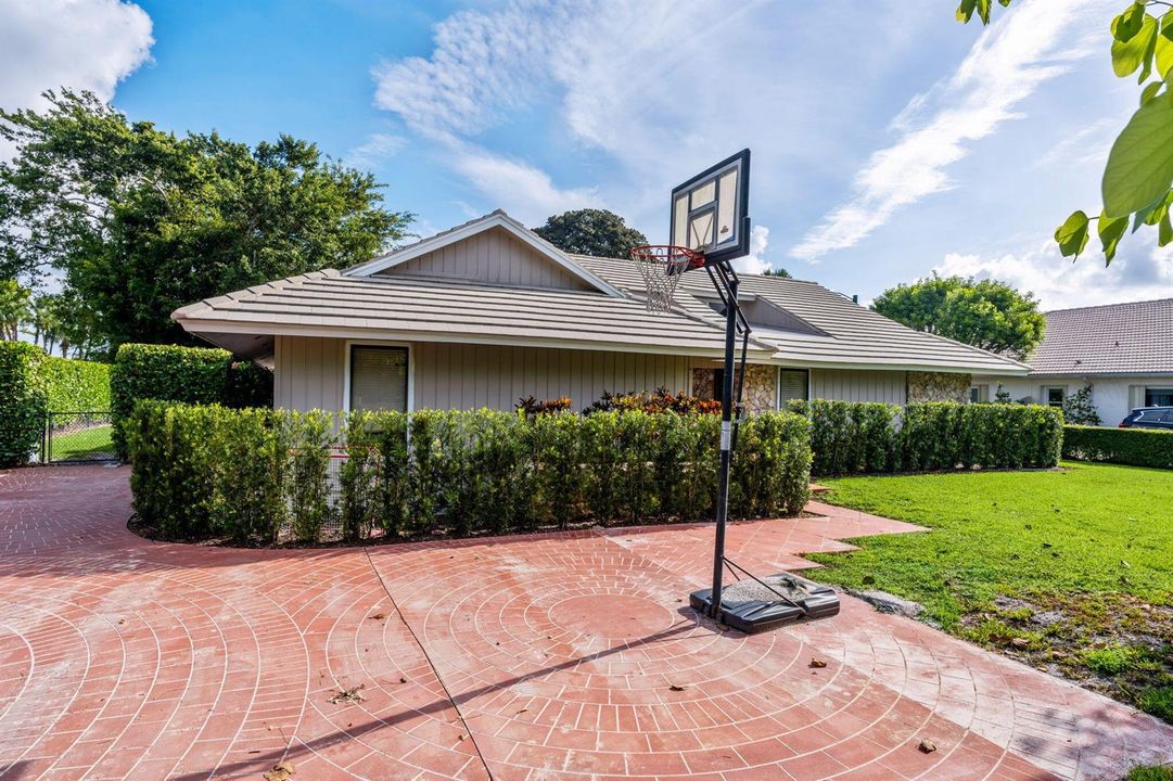 6-web-or-mls-A7407432