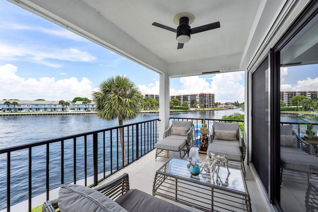 034-1102HighlandBeachDrive-2W-HighlandBe