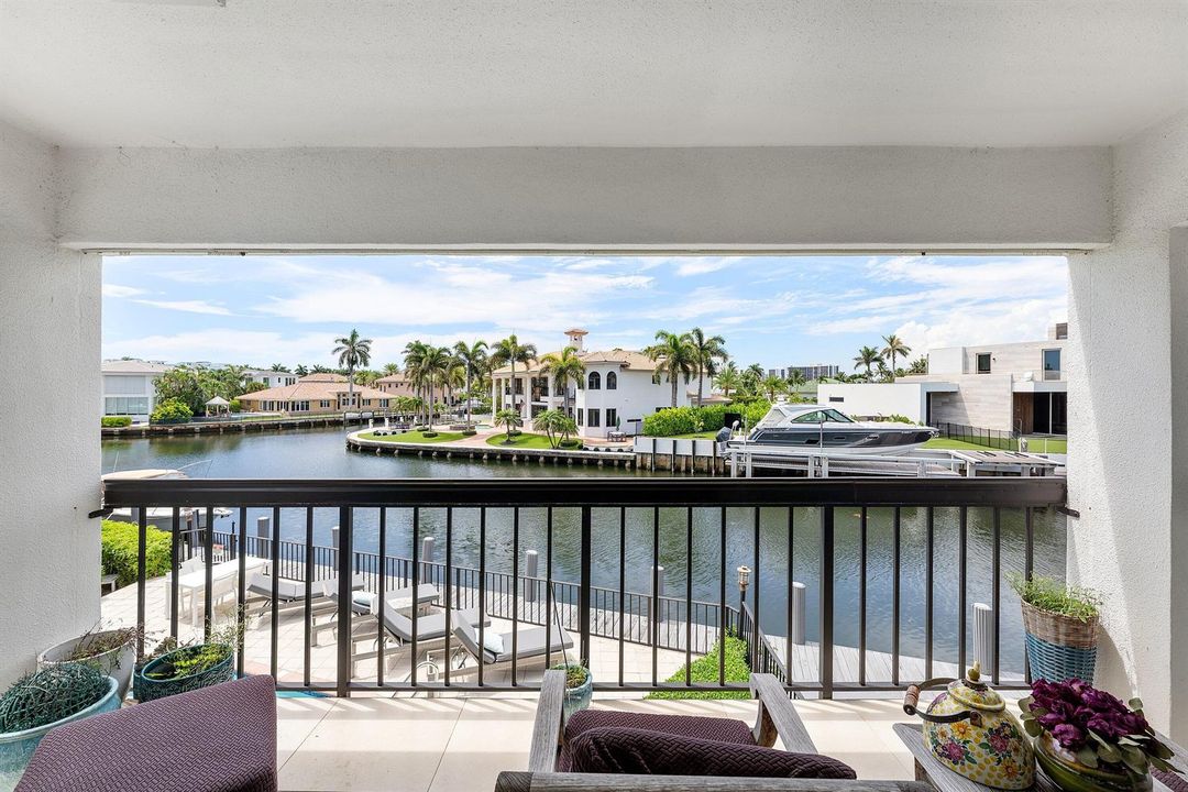 033-1102HighlandBeachDrive-2W-HighlandBe