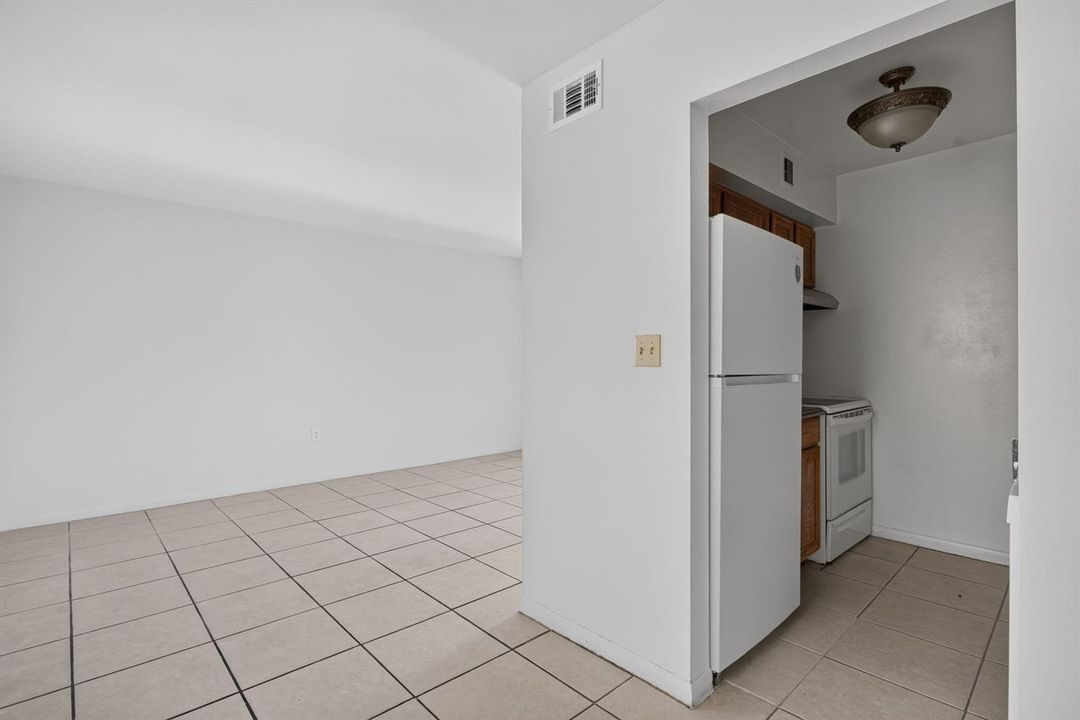 26-web-or-mls-2141-1093