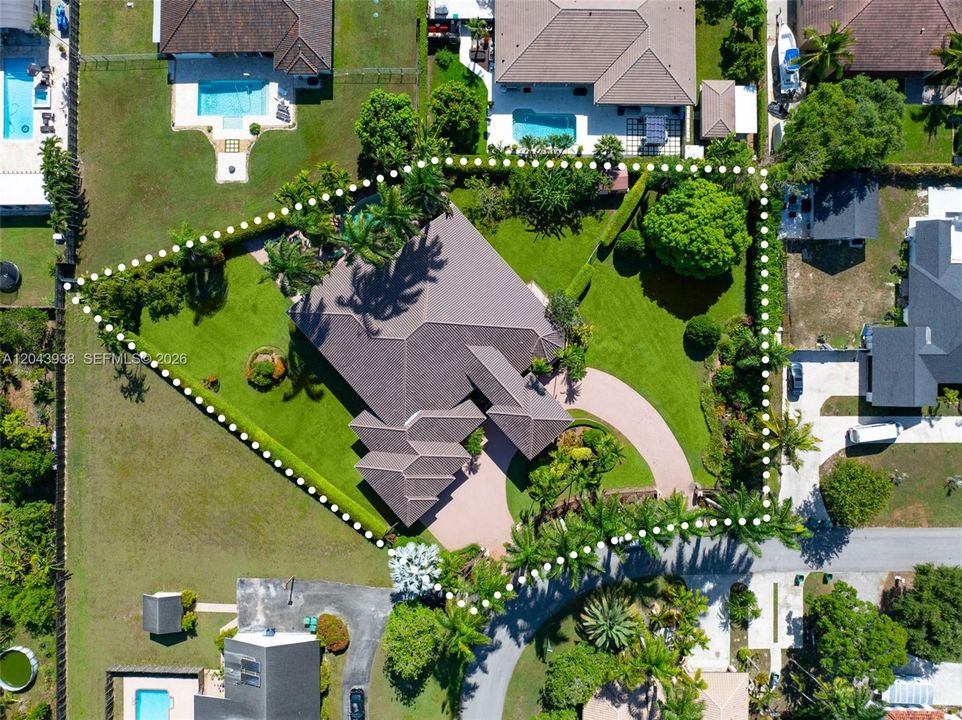 En Venta: $1,890,000 (4 camas, 5 baños, 4226 Pies cuadrados)