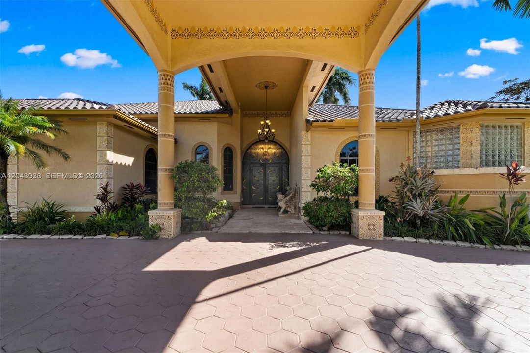 En Venta: $1,890,000 (4 camas, 5 baños, 4226 Pies cuadrados)