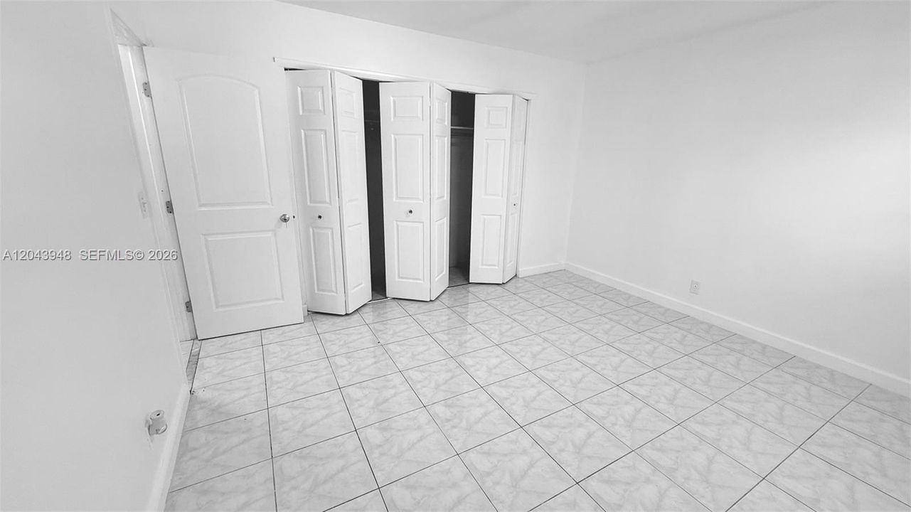 For Rent: $1,750 (1 beds, 1 baths, 8584 Square Feet)